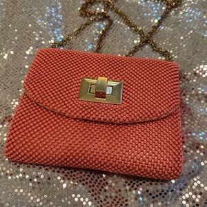 🎀 LA REGALE Vintage Metal Beaded Purse Small Salmon Color Crossbody Bag